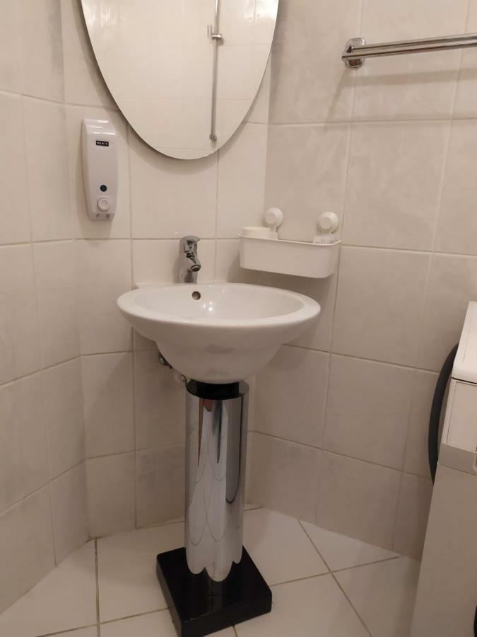 Kate & Jenny - Two-Level Apartment In The Old Town Bratislava Eksteriør bilde